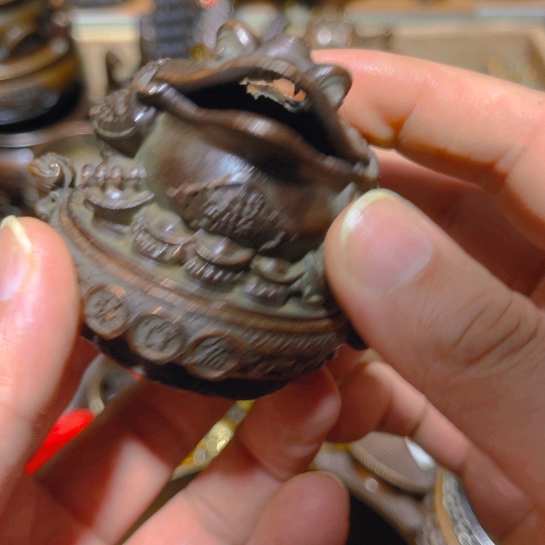 铜铜。全清了。一个不留