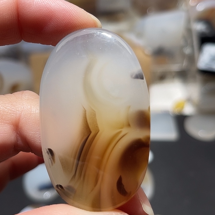 玛瑙/玉髓颈饰未镶嵌