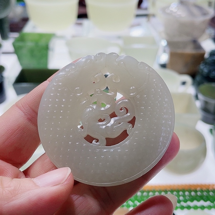 和田玉挂件未镶嵌有