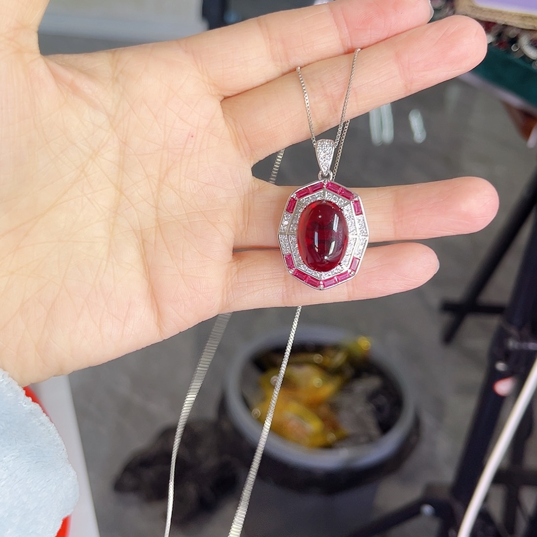 颈饰银S925镶嵌红宝石