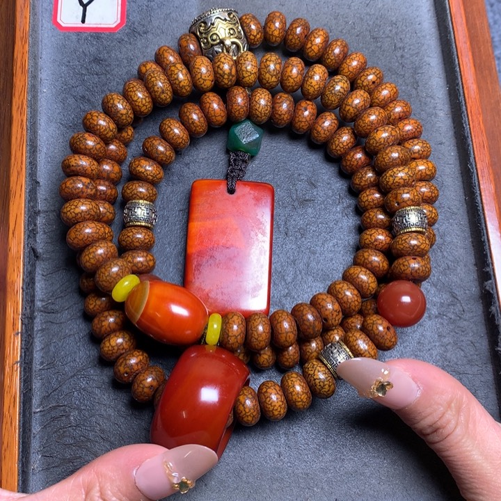 星月菩提吊坠菩提