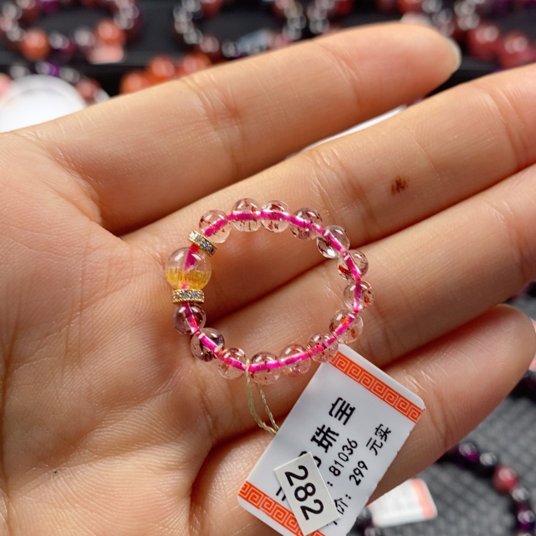 水晶戒指：多样发货未镶嵌