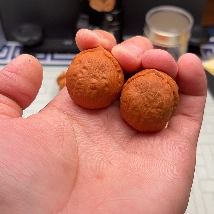 人***才把件文玩核桃金蝉背