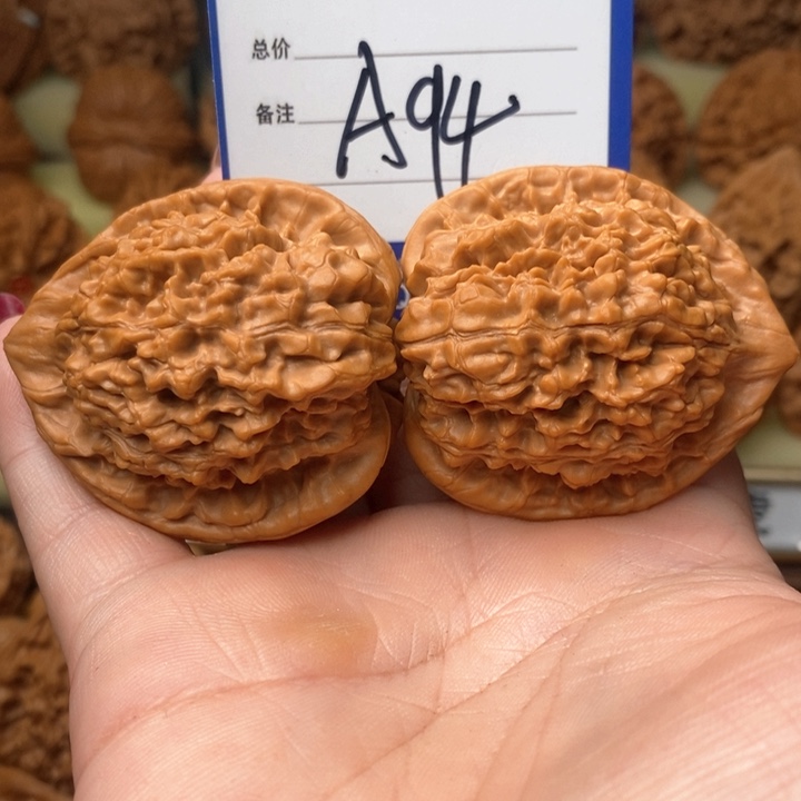 桃核吊坠天*大管帽大管帽