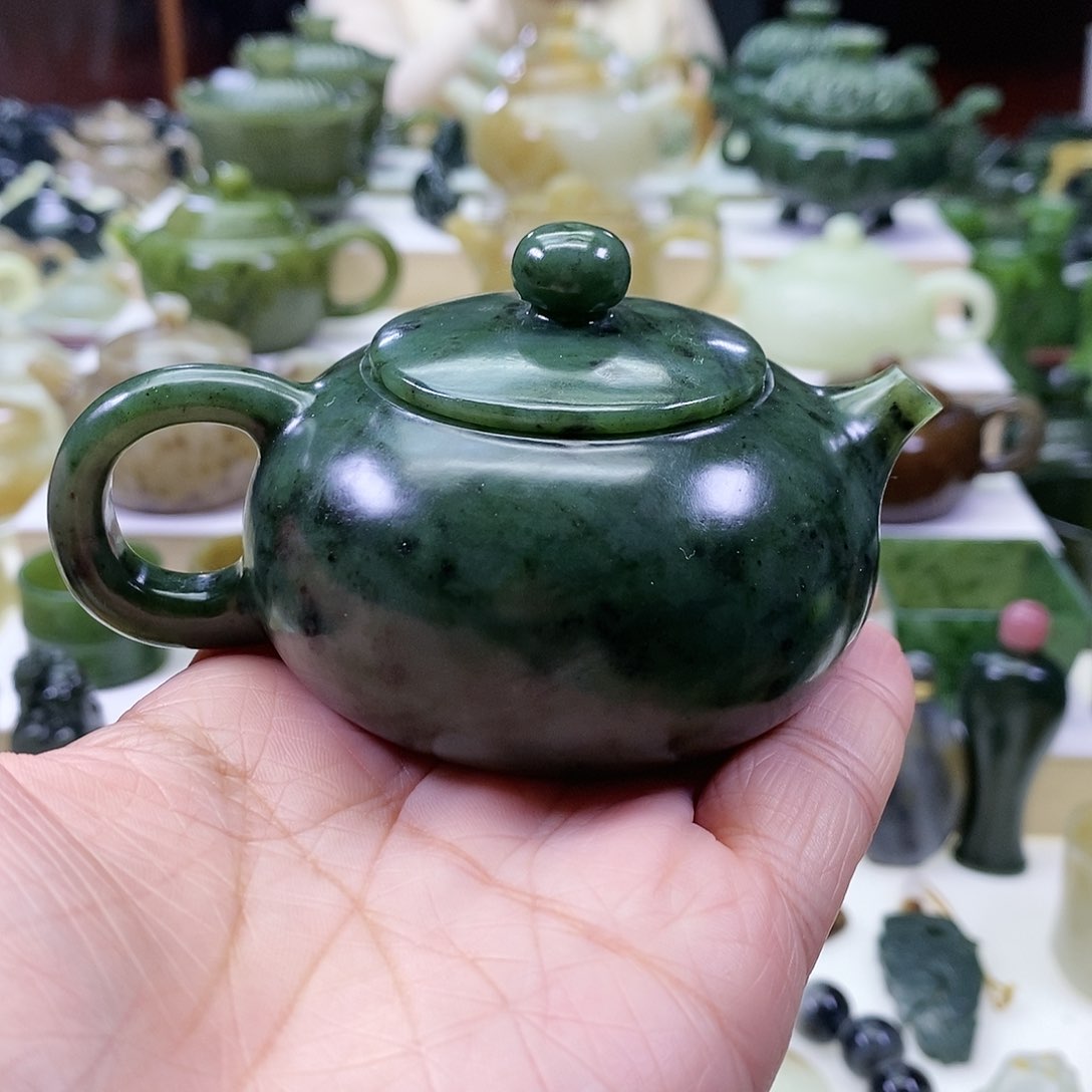 和田玉茶壶未镶嵌100ml