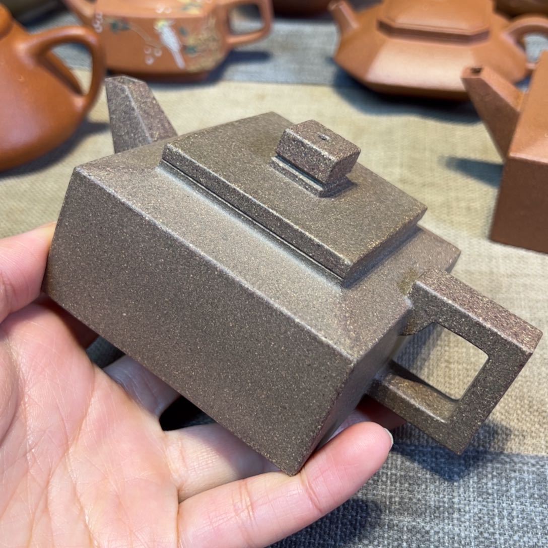 方山，容量190毫升，黑墩头