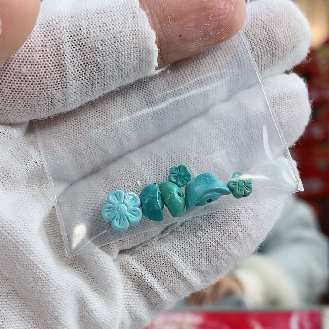 绿松石珠宝奇石未镶嵌