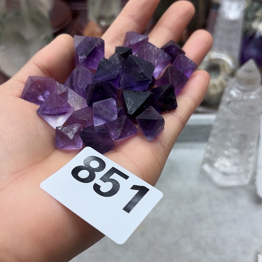 未镶嵌水晶大型摆件（非配饰）100g