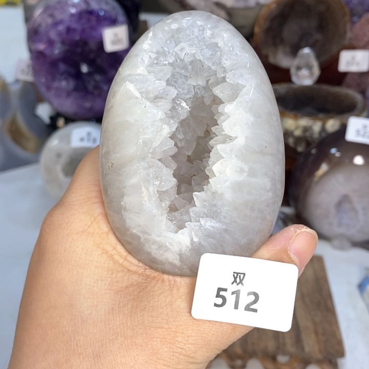 未镶嵌水晶大型摆件（非配饰）