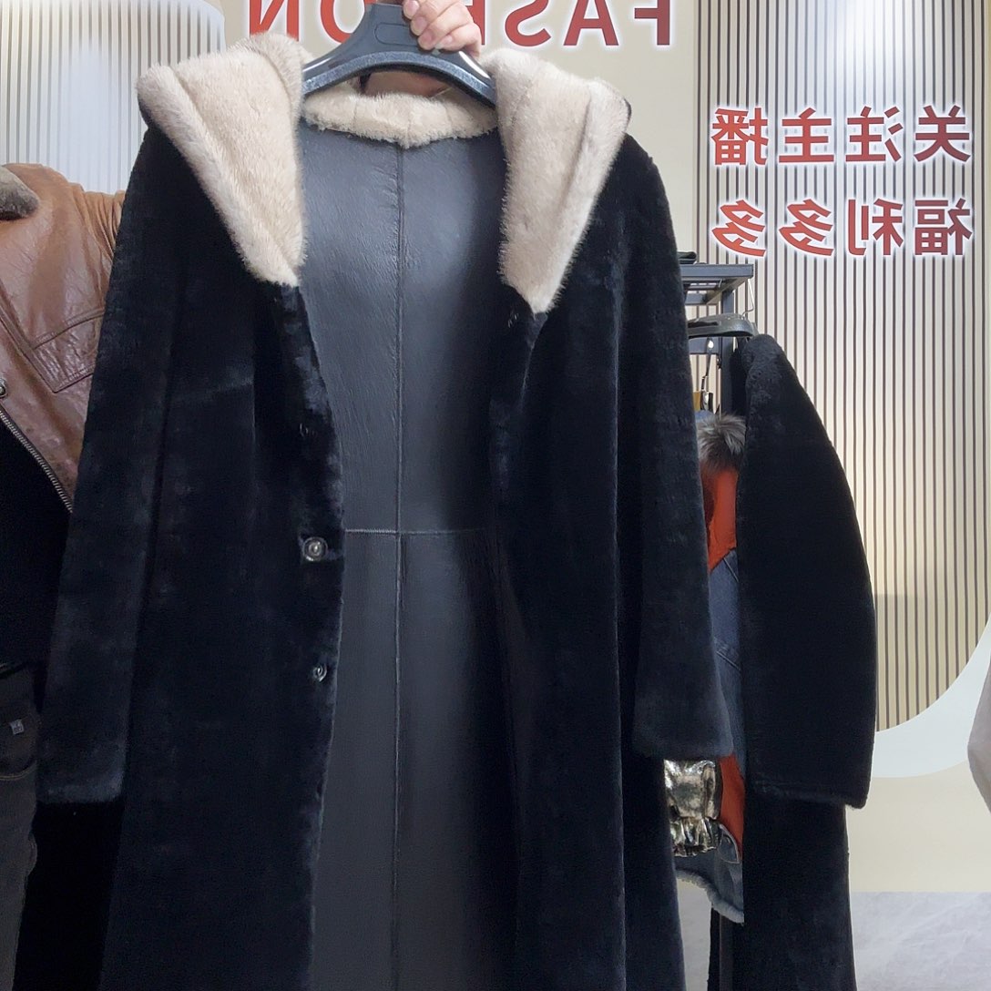 丑***鱼莉莉家时尚女装皮草m