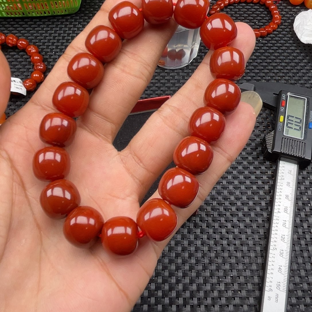 南红玛瑙未镶嵌瓦西老型牛血红手串卡13