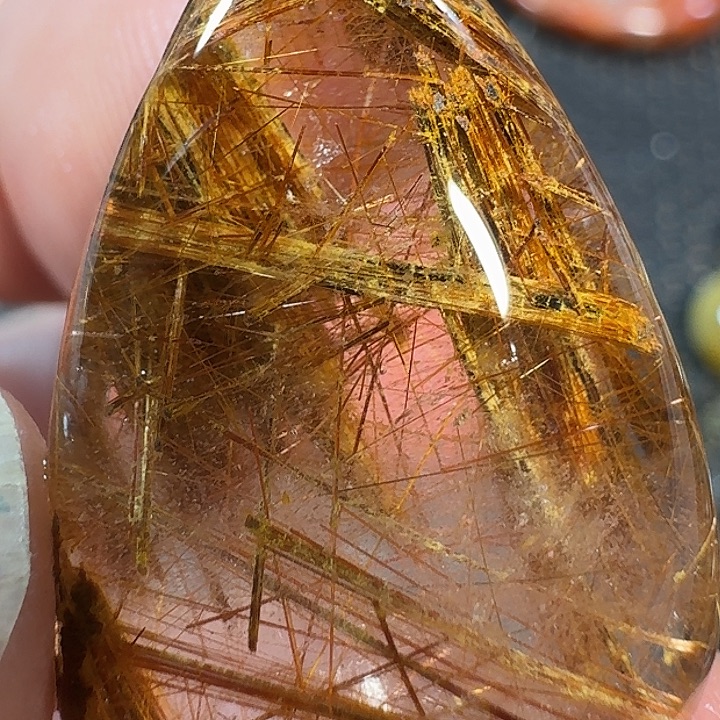 有***途未镶嵌颈饰水晶我