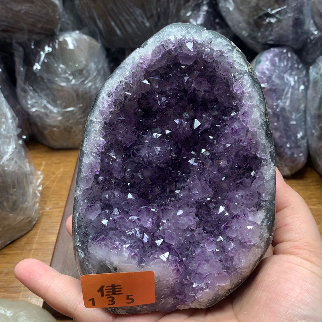 水晶大型摆件（非配饰）未镶嵌