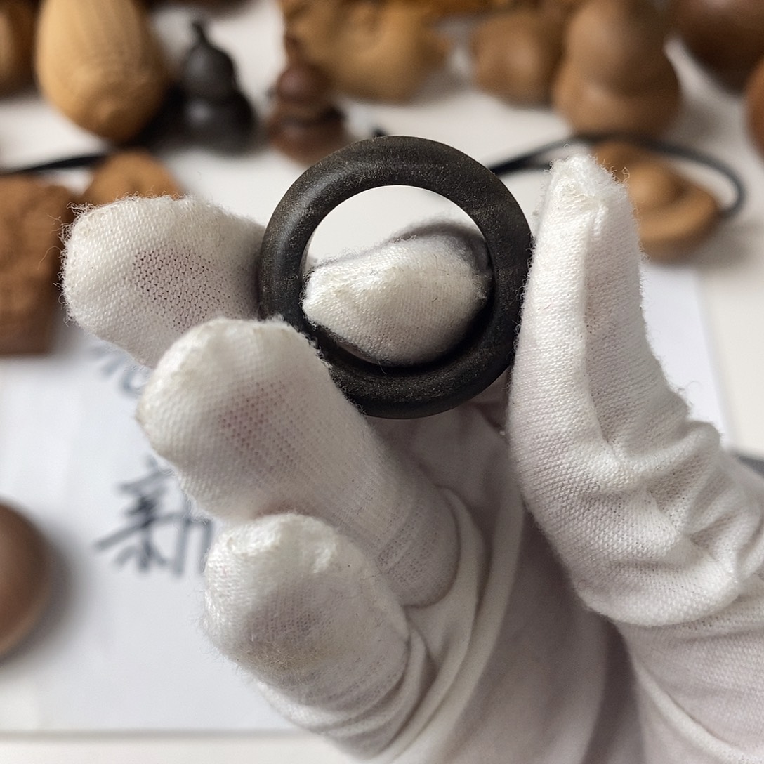 吊坠檀香木阴沉 戒圈