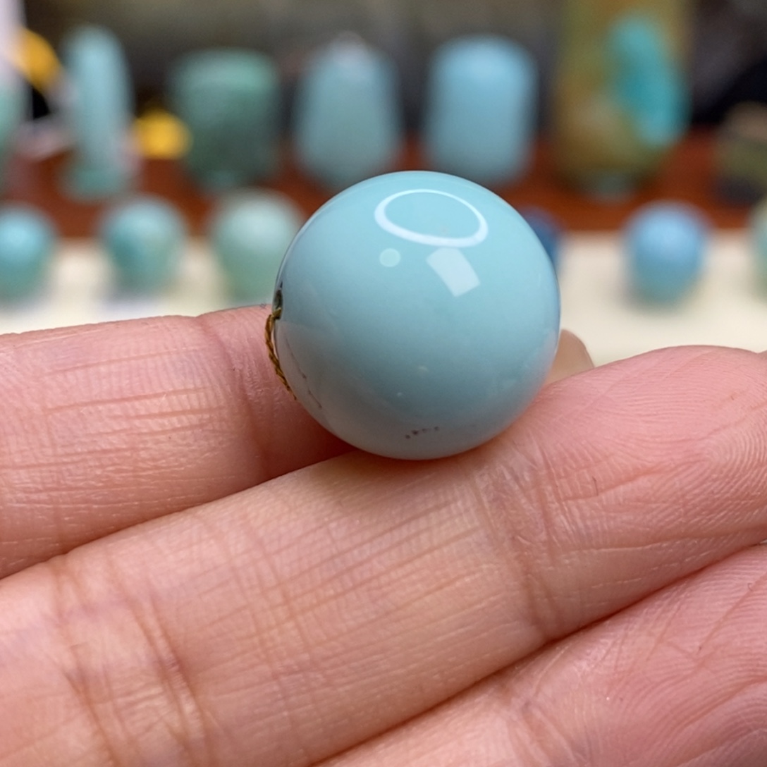 绿松石未镶嵌珠宝奇石14.7