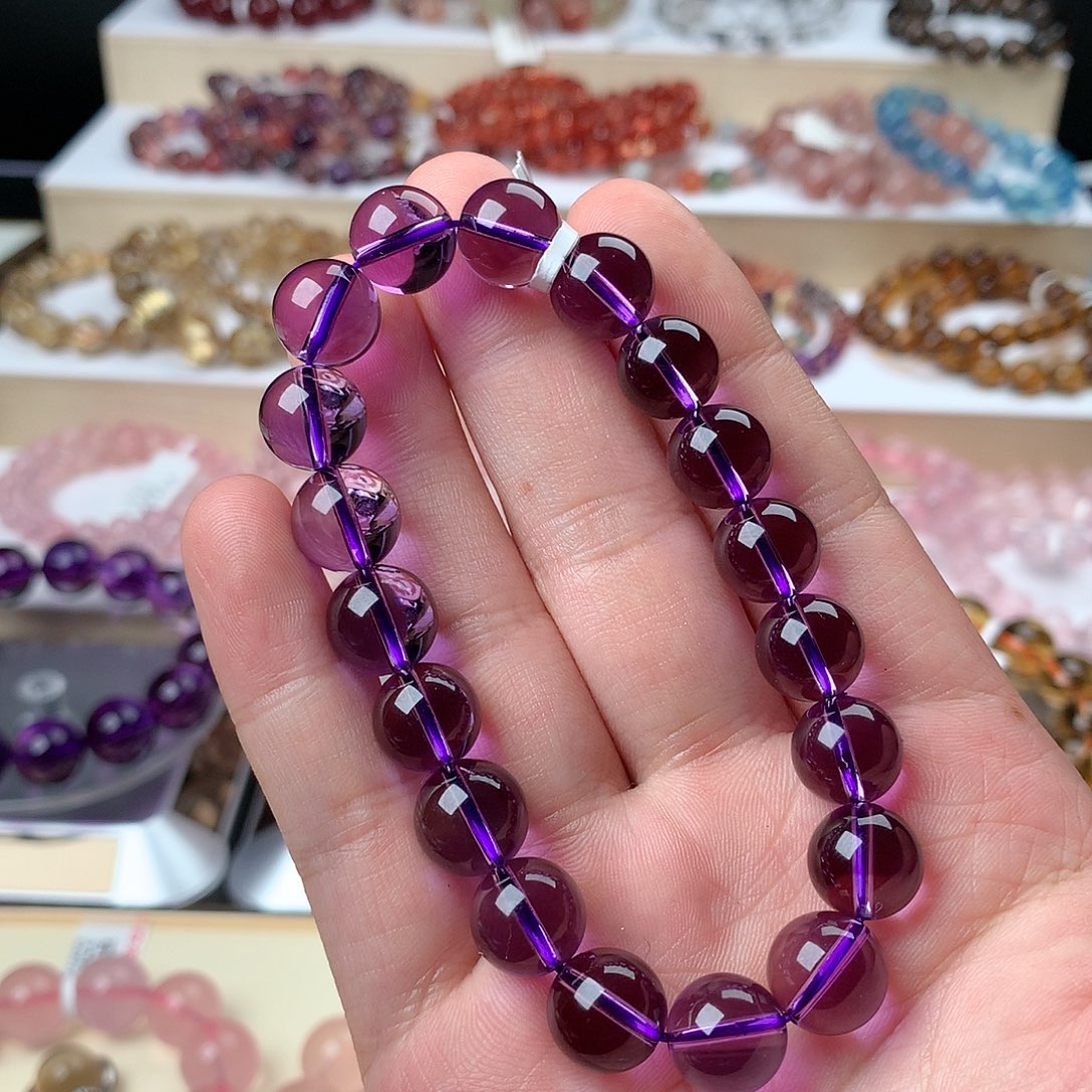 水晶手串未镶嵌安****堡紫水晶