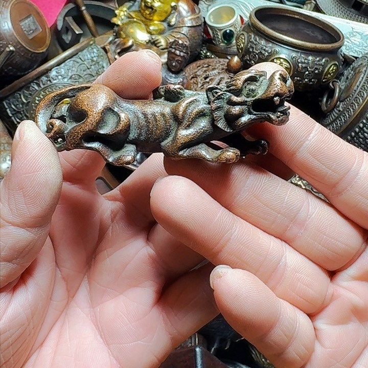 铜器摆件收收藏藏