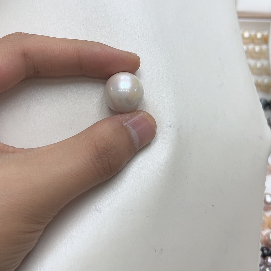 蔚***g未镶嵌颈饰淡水珍珠17➕