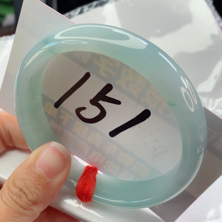 未镶嵌手镯翡翠天空蓝飘花