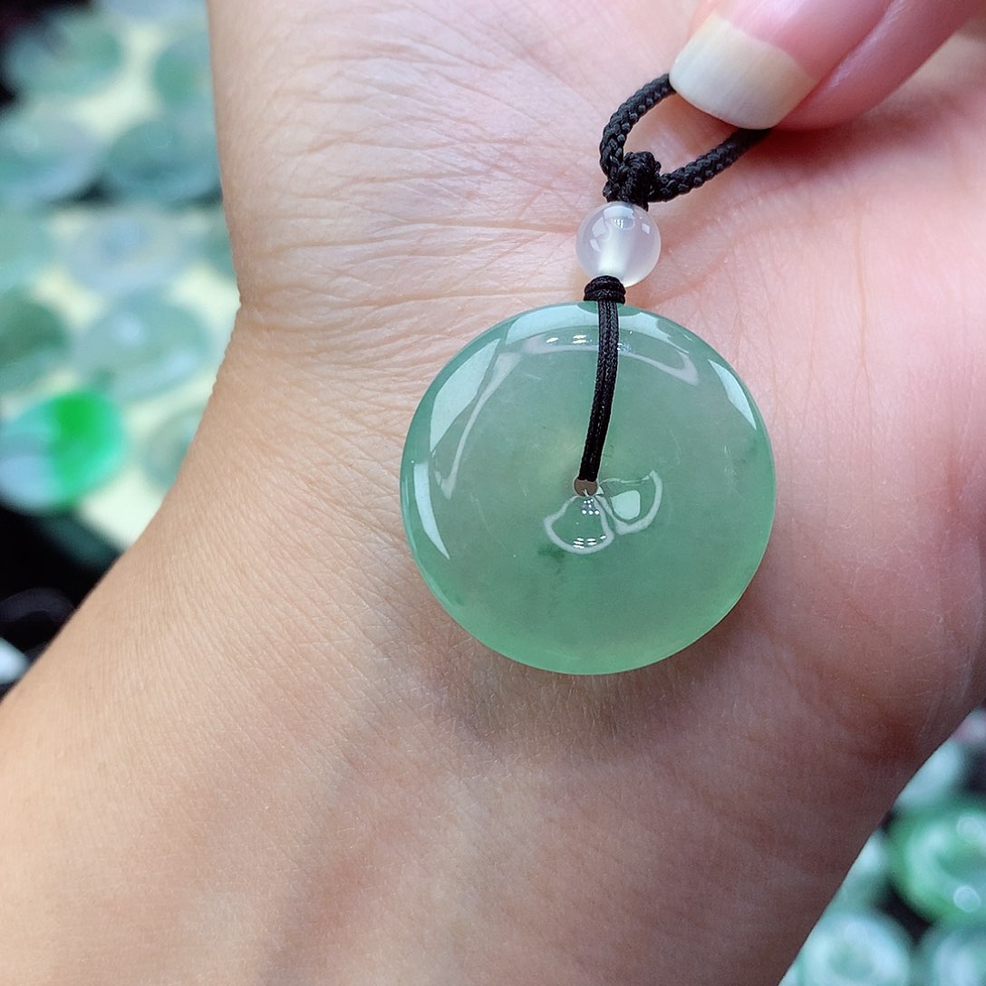 翡翠颈饰未镶嵌29尺寸22.5-5.1