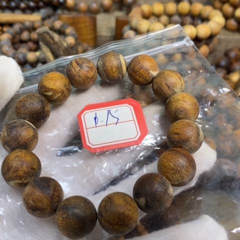 贡木手串/手链1.5水波瘤疤花妖