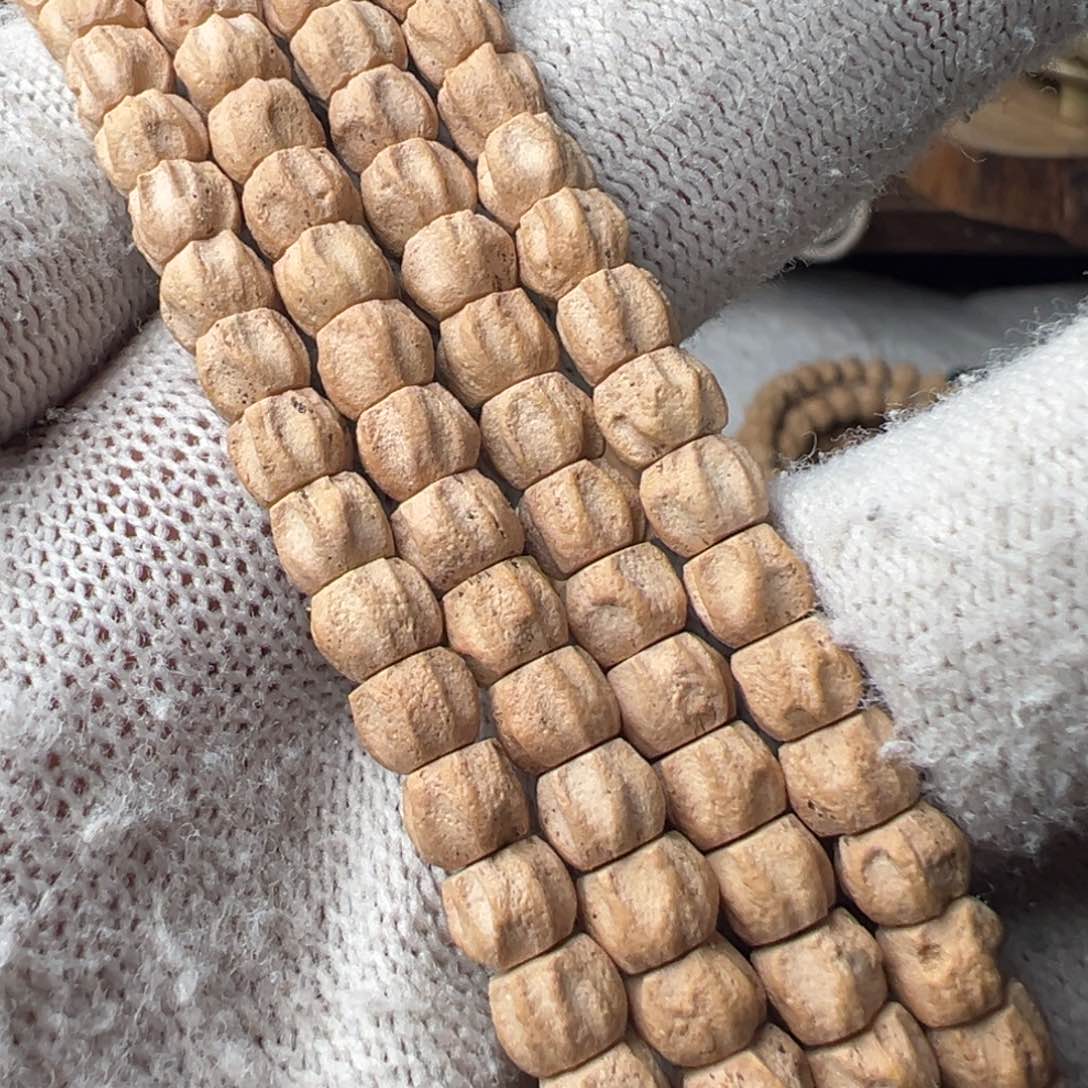 柏香籽/百香籽吊坠