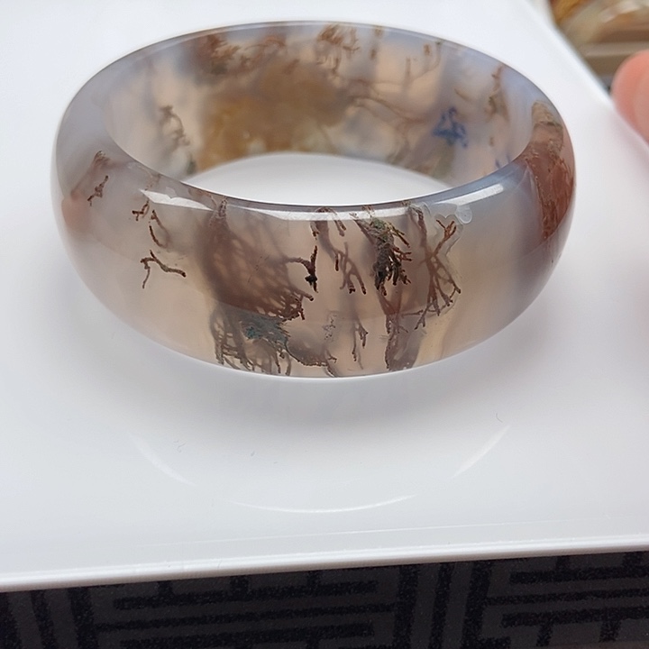 手镯玛瑙/玉髓未镶嵌