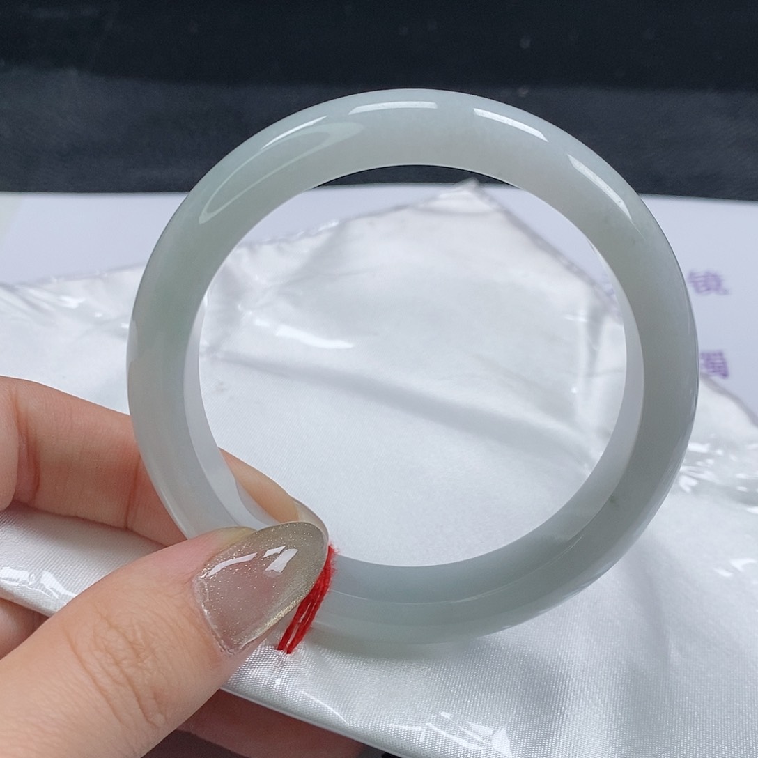 【闪购商品】翡翠手镯未镶嵌295号