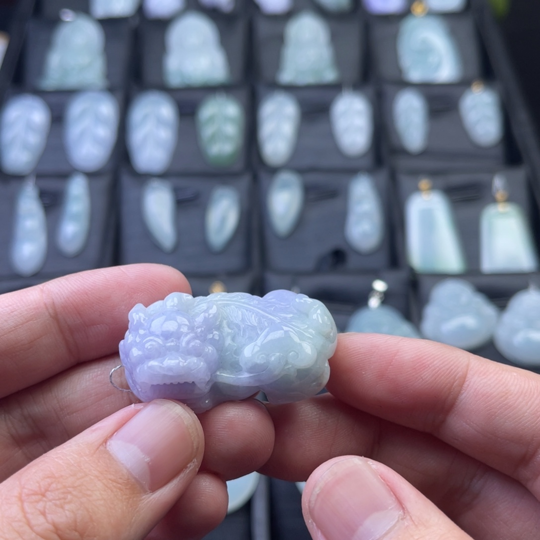 翡翠未镶嵌颈饰116