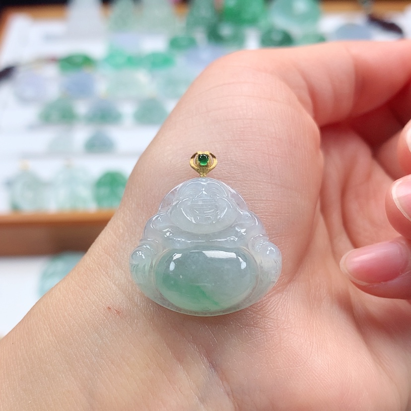 【闪购商品】翡翠吊坠(赠链)18K金镶嵌