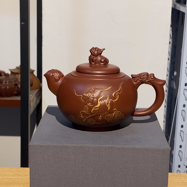 紫砂茶壶紫砂壶多少钱呢。紫砂壶