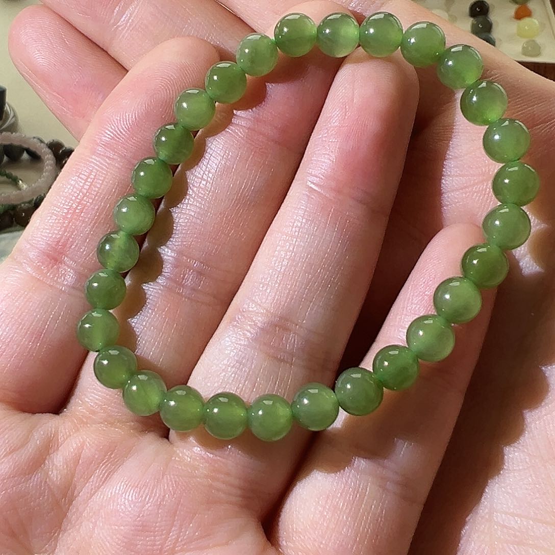 手链未镶嵌和田玉（碧玉）