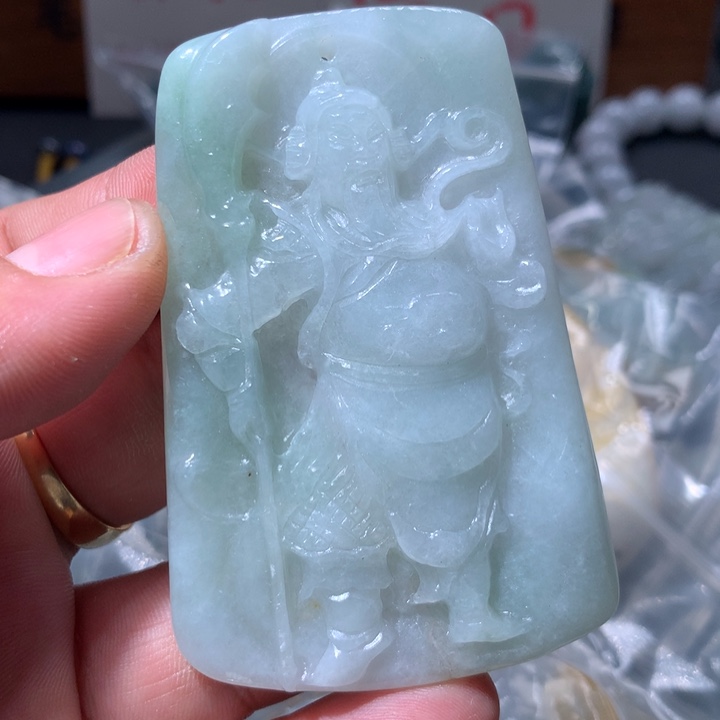 翡翠未镶嵌颈饰保真天然a货翡翠