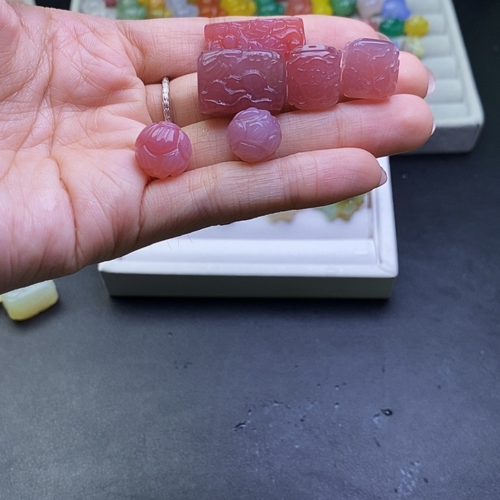 春***晚玛瑙/玉髓合金车挂