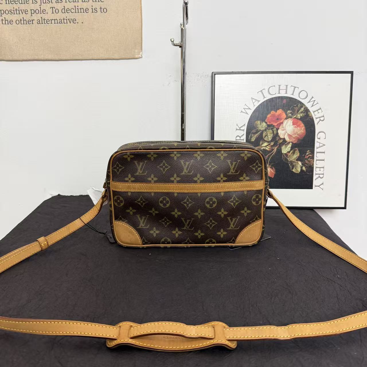 95新 LouisVuitton/路易威登 lv老花横版相机包/斜跨包/单肩包