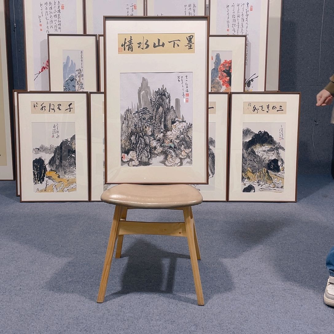 国画手绘画作品带框