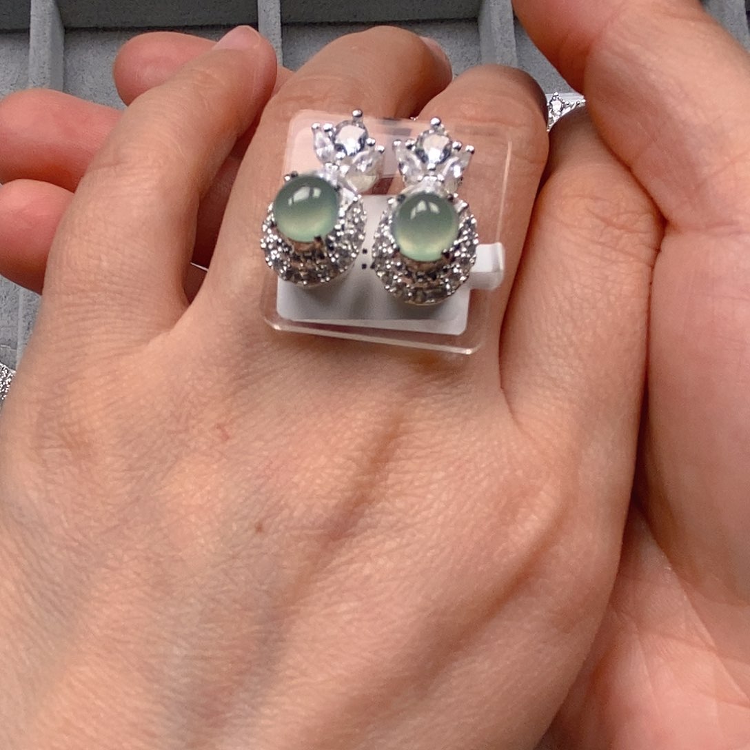 翡翠戒指未镶嵌翡翠蛋面