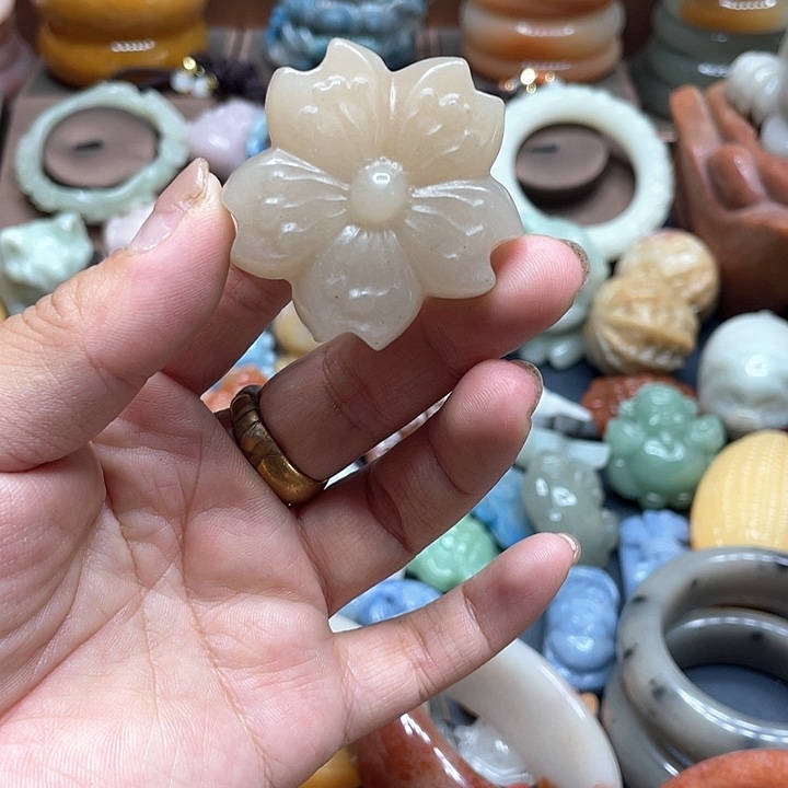 石英质玉手镯合金