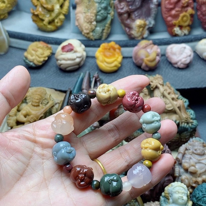 【闪购商品】定制石英质玉吊坠未镶嵌