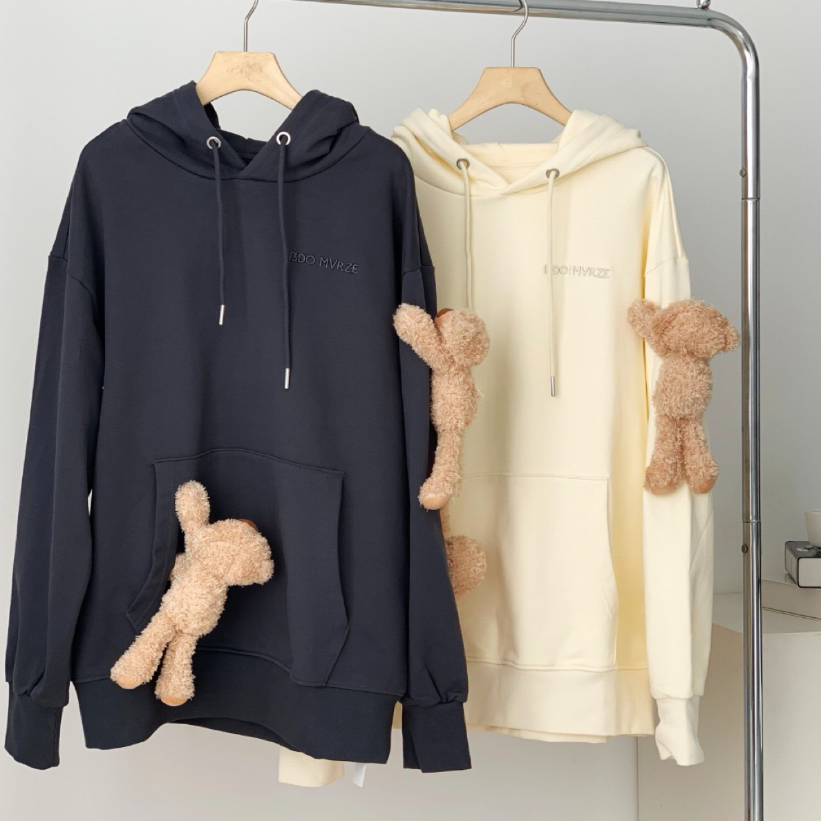 13De新款设计师小熊卫衣