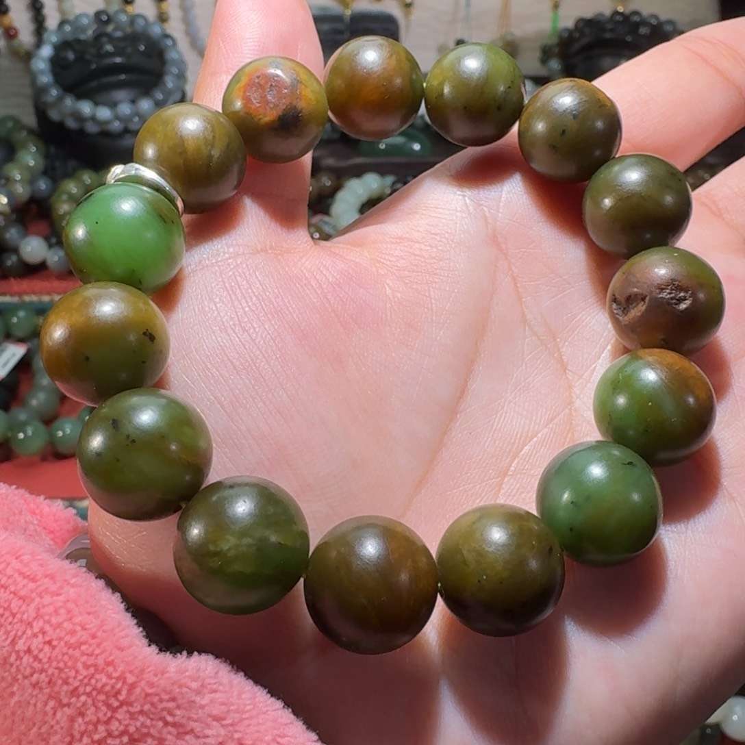 和田玉未镶嵌手链