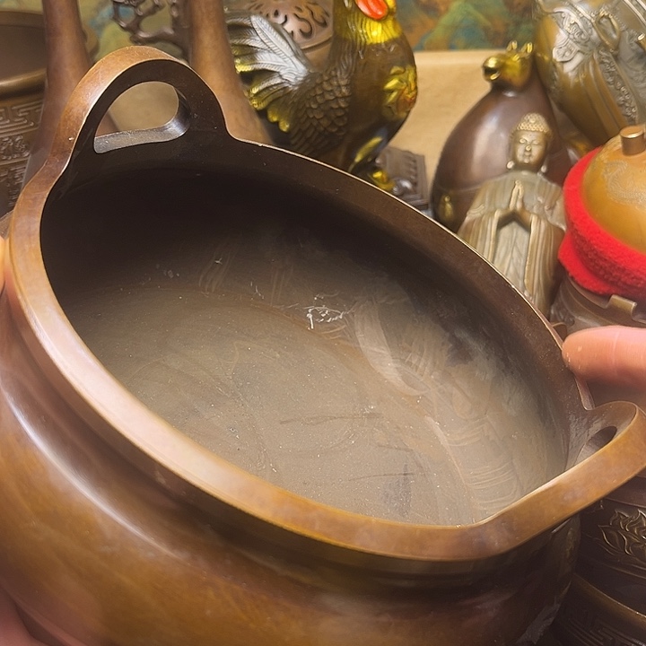 精美铜器批发档口