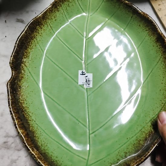 西***夏瓷片五厂，七厂，瓷器摆件，瓷片！都有微瑕疵。