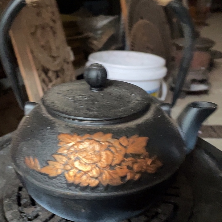 莲***姐铁非物质文化遗产制品
