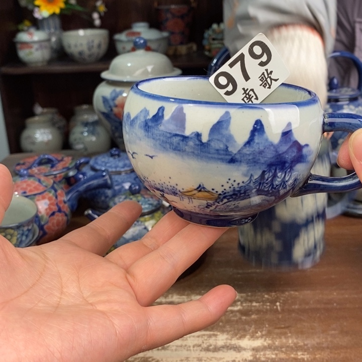 摆件bhhhjjjhhhhbbbbbbnbbbbbnn