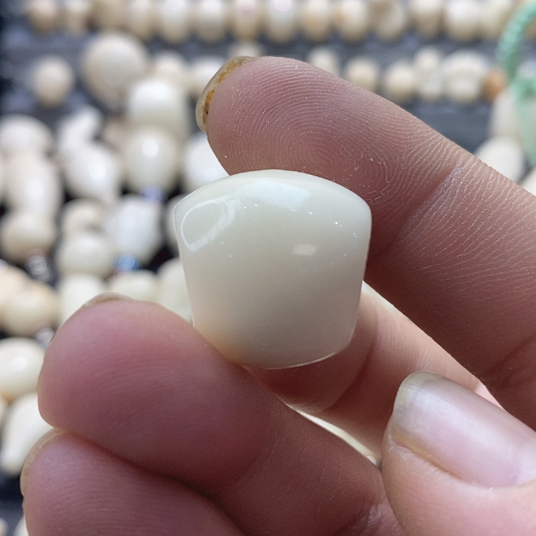 火***木吊坠菩提根/象牙果