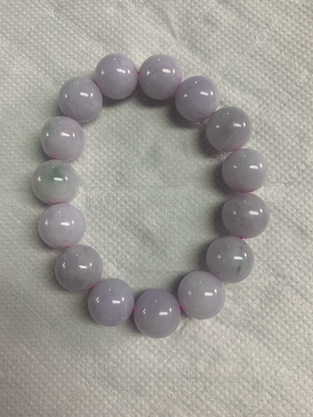 玉如军意翡翠珠宝