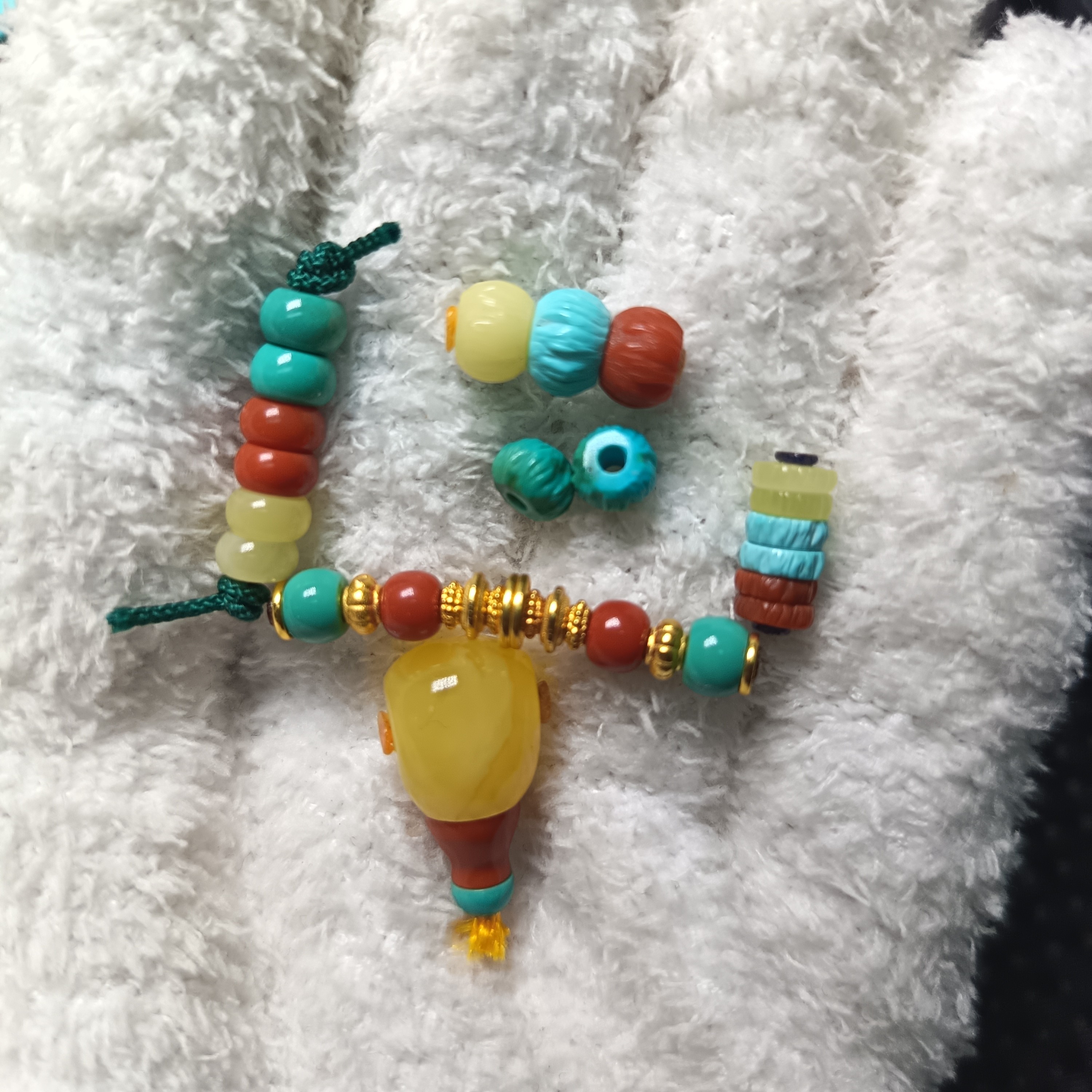 原矿绿松石蜜蜡南红18k套装菲儿