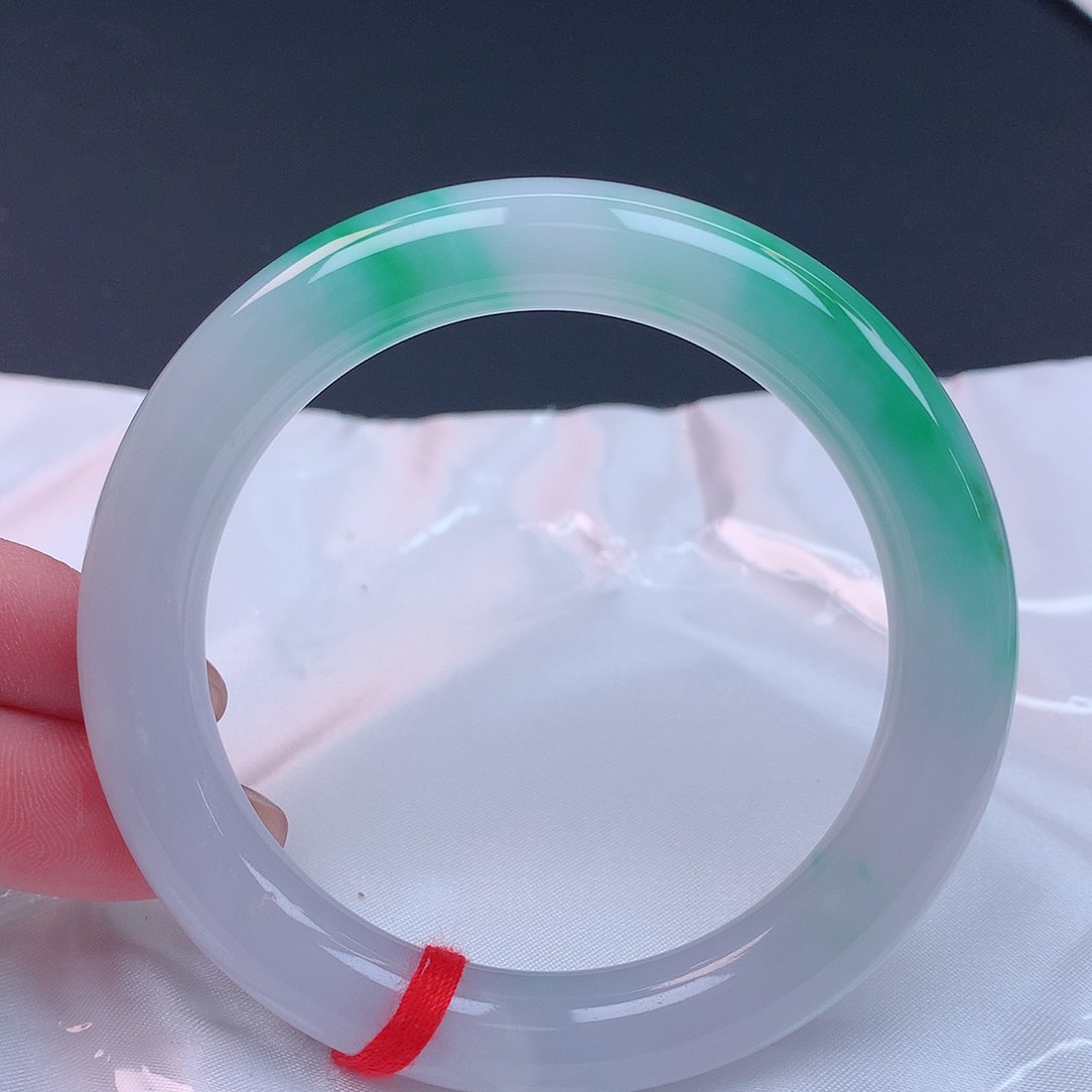 【闪购商品】未镶嵌手镯翡翠58+