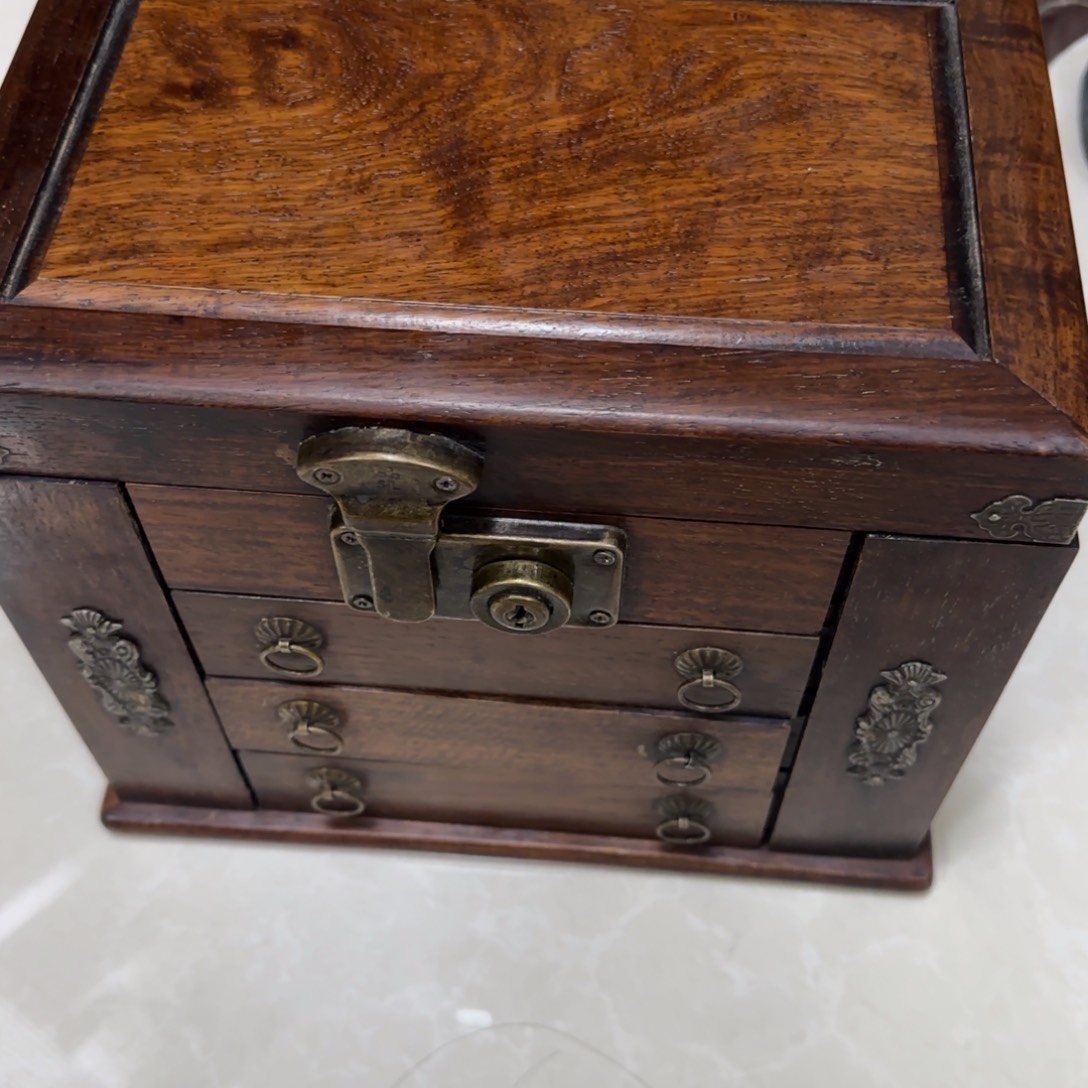 艾*如图所示所拍即所得